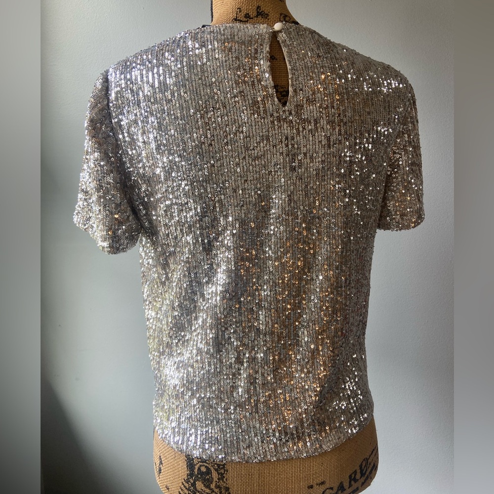 Gianni Bini Silver Sequin Short Sleeve Top - Picture 4 of 11